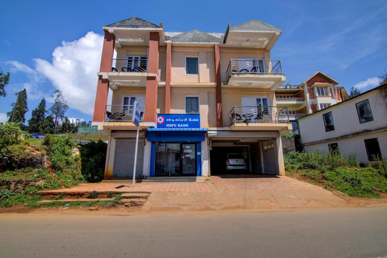 Oyo 18944 Venus Residency Hotell Ooty Exteriör bild